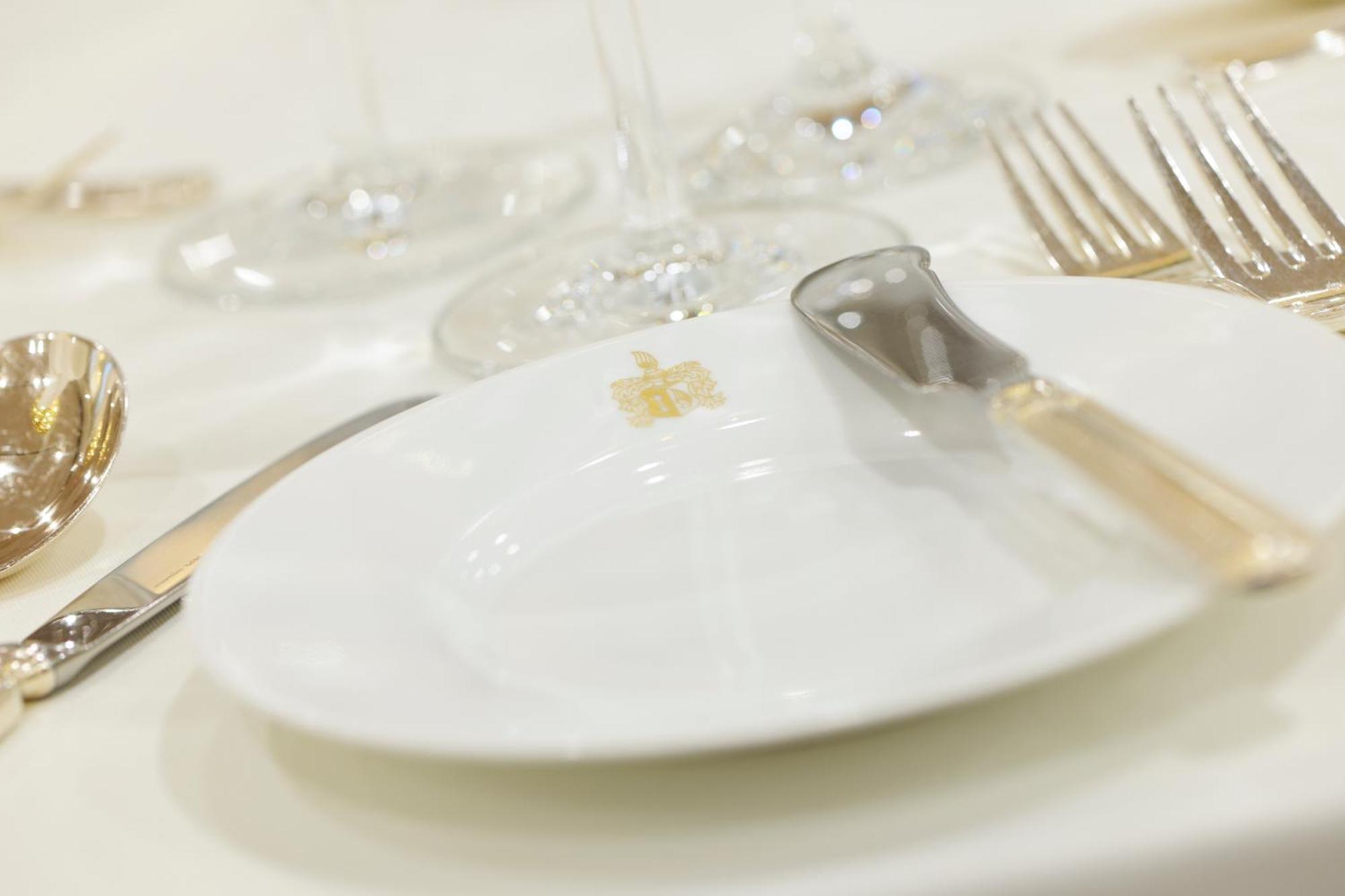 Kastens Hotel Luisenhof Hannover Ngoại thất bức ảnh A butter pat